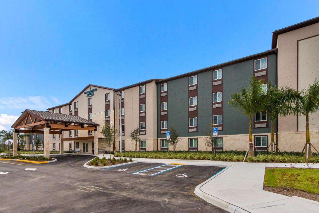 Woodspring Suites Tamarac Eksteriør billede